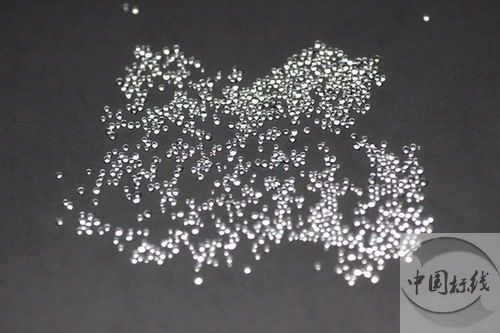 金湖金属表面处理厂喷砂玻璃微珠清理